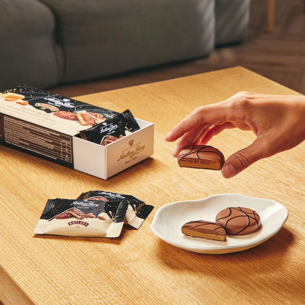 Produkt ANTHON BERG Czekolada 2x Czekoladki z alkoholem i marcepanem Anthon Berg Baileys in Marzipan 175g K_004175_2