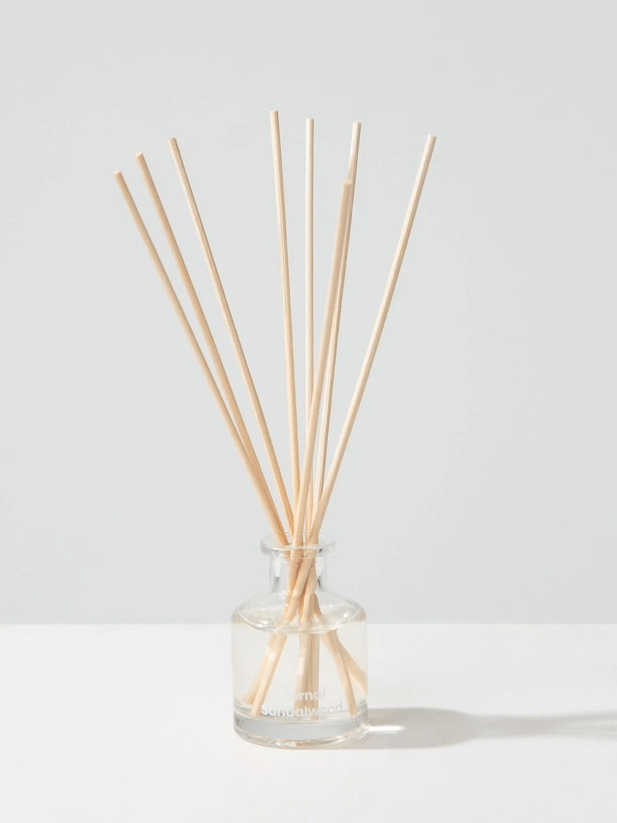 Produkt L'ARTE MILANO Odświeżacze powietrza Zapach do domu L'ARTE MILANO "Eternal Sandalwood" 50 ml 052840