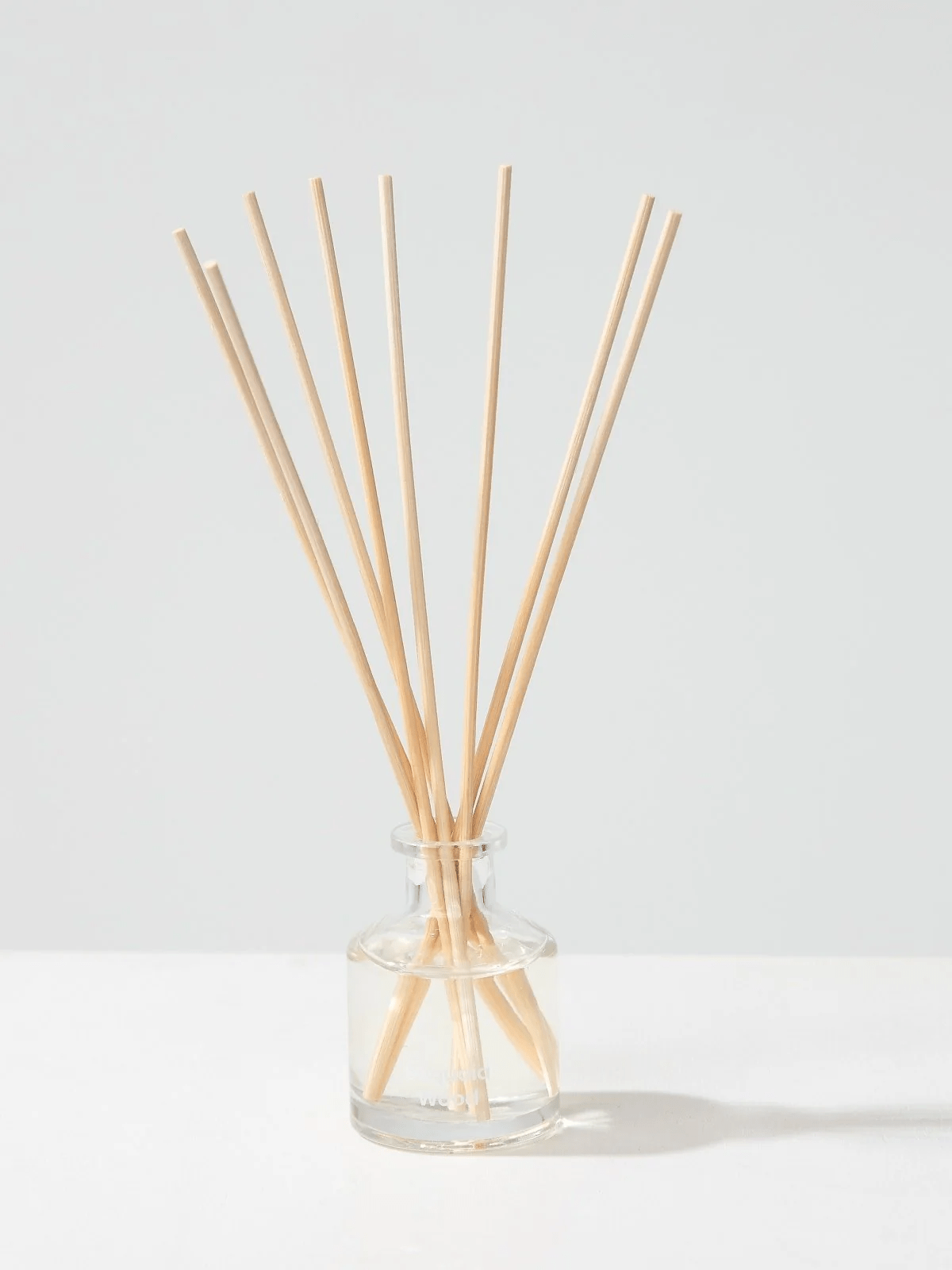 Produkt L'ARTE MILANO Odświeżacze powietrza Zapach do domu L'ARTE MILANO "Sequoia Wood" 50 ml 052843