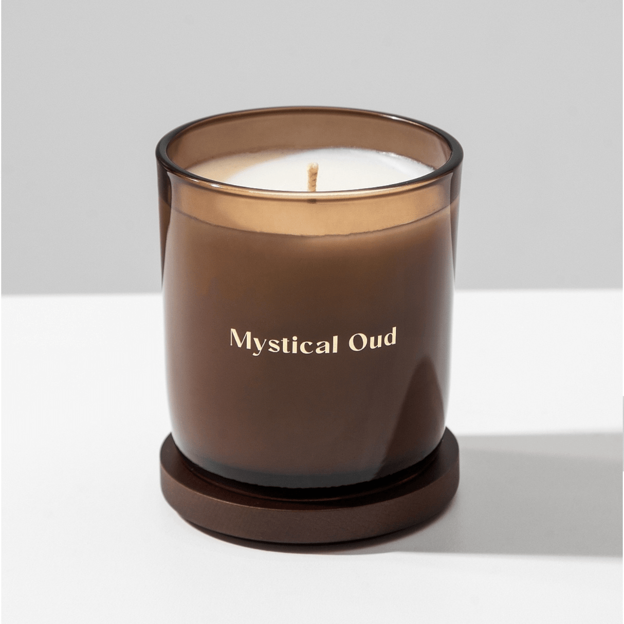 Produkt L'ARTE MILANO Świece zapachowe Świeca zapachowa L'ARTE MILANO "Mystical Oud" z wosku sojowego 220 g 052844